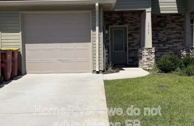 1717 Sound Haven Ct photos photos