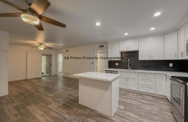 5525 East Thomas Road Gallery 4