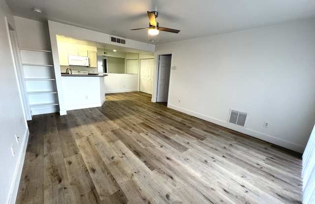 5138 S Jones Blvd Unit 202 photos photos