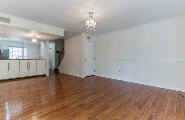 Charming 2bd/3.5th townhome nestled in the sought-after Seven Corners district! - 6149 Glen Eagles Court, Seven Corners, VA 22044