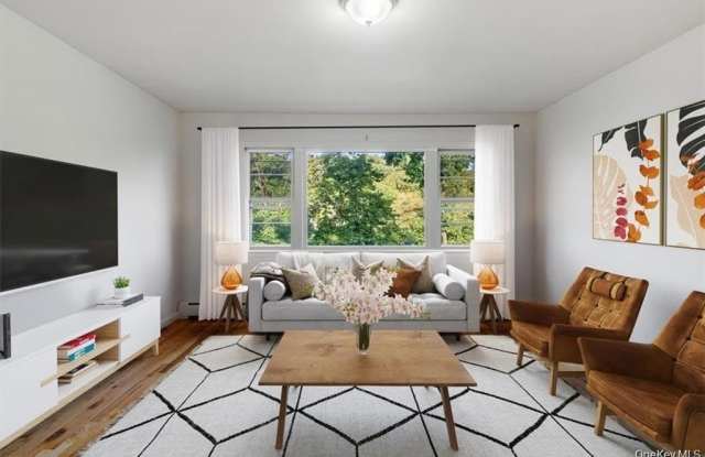 190 Midland Avenue Gallery 2
