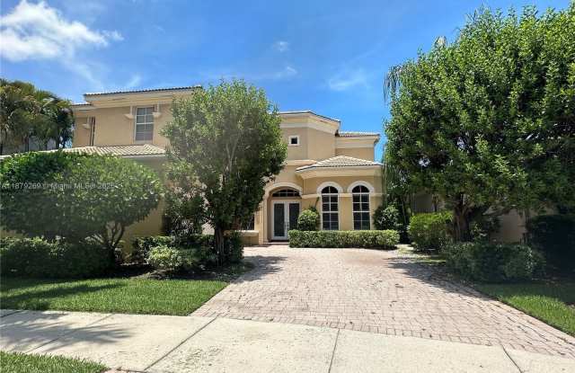 138 Tranquilla Dr photos photos