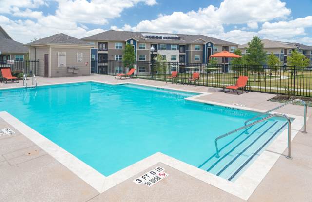 The Pointe at Ben White - Affordable Housing photos photos