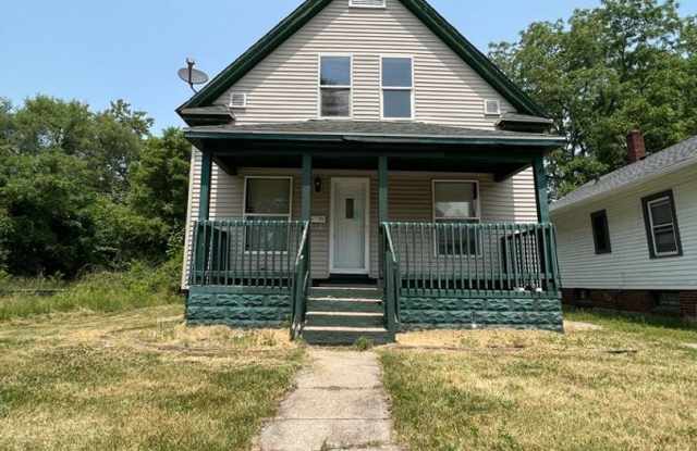 1241 McCartney St photos photos