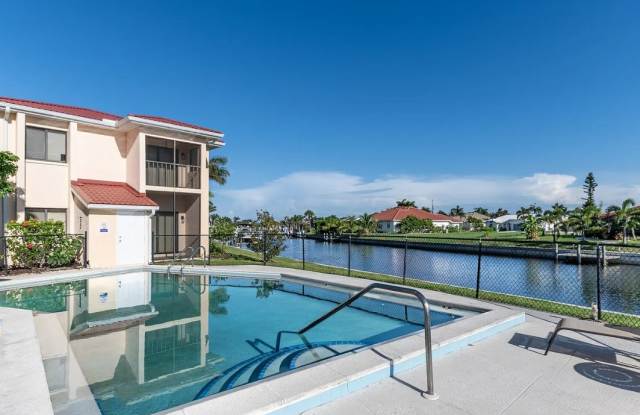 1204 Spanish Cay Ln Apt A - 1 photos photos