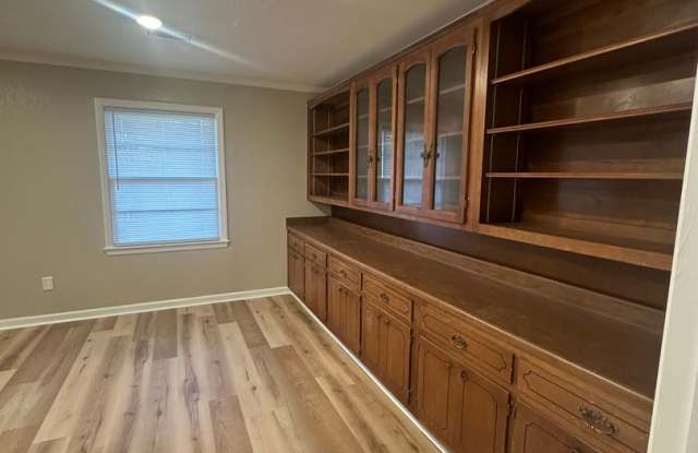 3 Bed 2 Bath House with Carport photos photos 3 Bed 2 Bath House with Carport photos photos