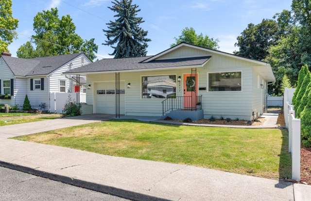 Beautifully Remodeled 4-Bedroom Rancher in Spokane’s Downriver Neighborhood photos photos