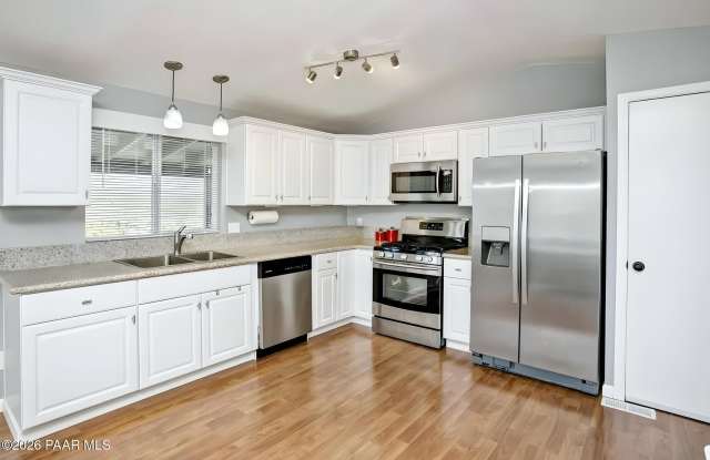 2518 Hilltop Road - 2518 Hilltop Road, Yavapai County, AZ 86301