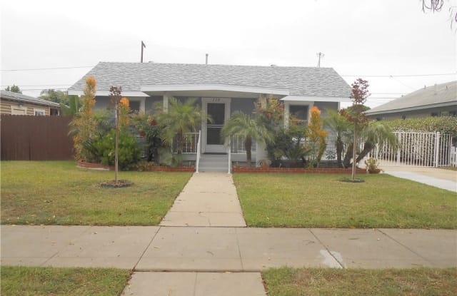 110 North Yale Avenue - 110 North Yale Avenue, Fullerton, CA 92831