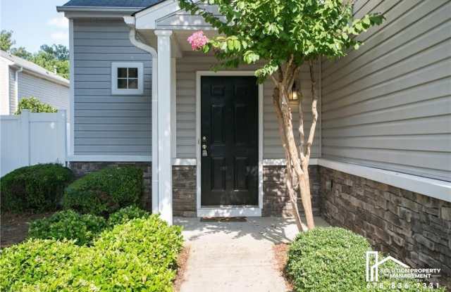 709 Bedford Court Gallery 3