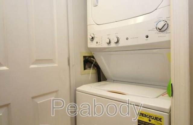 1200 Braddock Pl Gallery 4