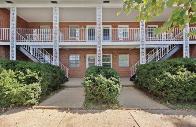 6308 South Grand Boulevard - 1 photos photos