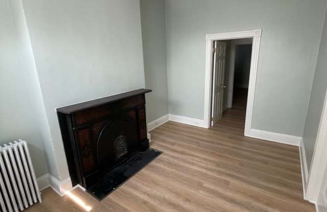 1829 N Calvert St. photos photos