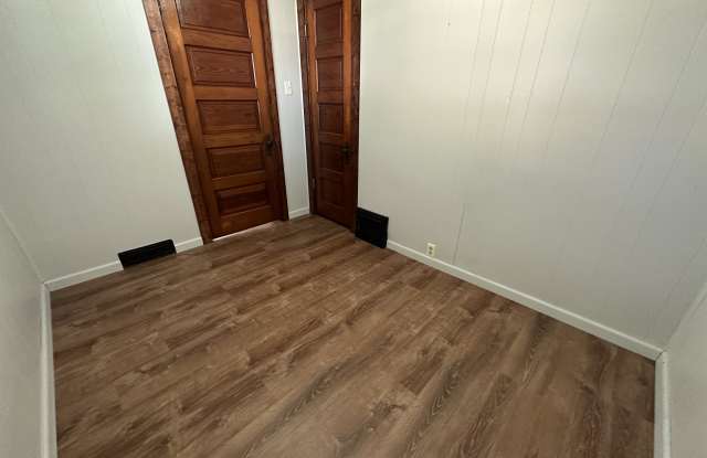1525 Mehrtens Ave. Gallery 3