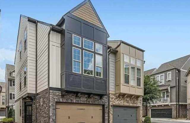1058 Kirkland Circle Gallery 1