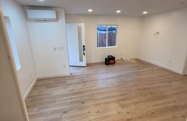 8620 A Beach St photos photos