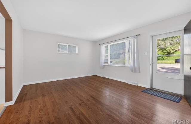 21 Fern Ridge Road Gallery 3