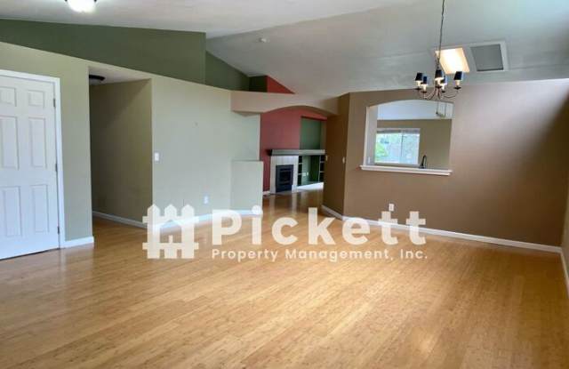 2188 Northeast Kevos Pond Drive Gallery 2