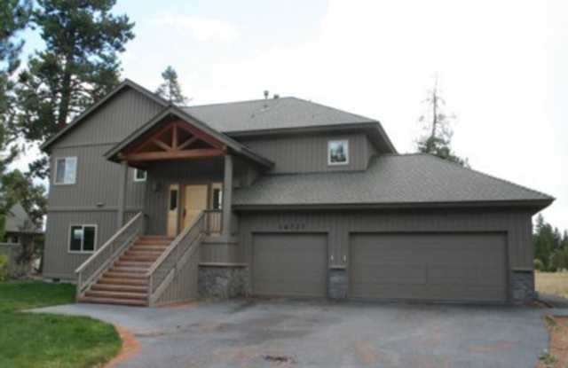 Short-Term Rental | SEASONAL FURNISHED RENTAL photos photos