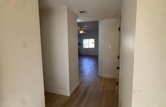 11601 Medicine Bow Place SE Gallery 2