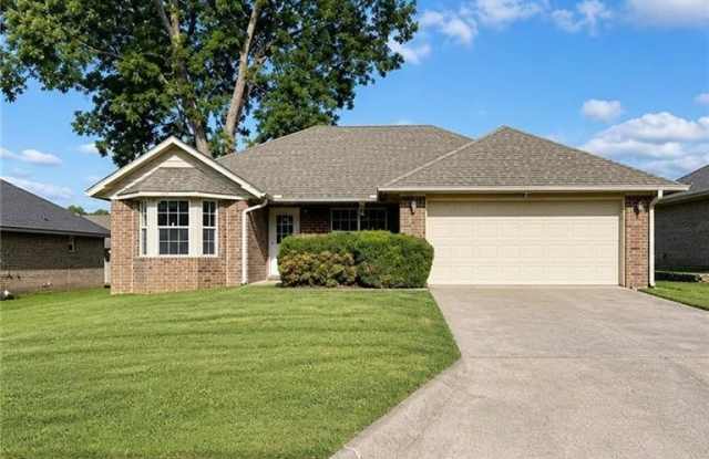 1867 Green Meadow DR Gallery 1