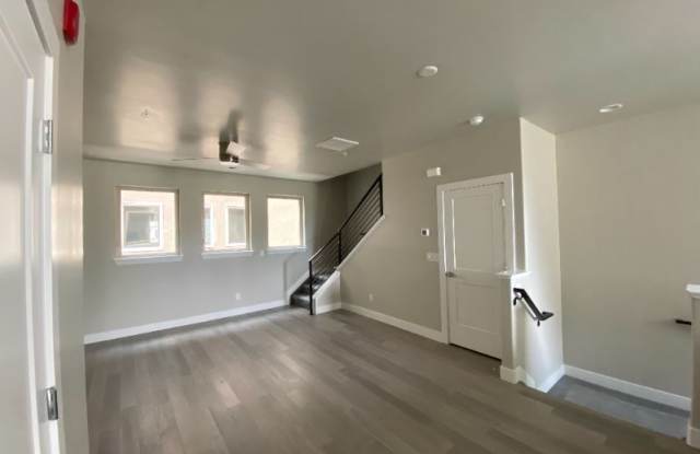 1652 Julian Street Gallery 4