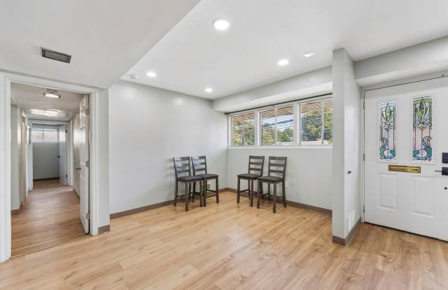 9208 Colesville Road Gallery 4