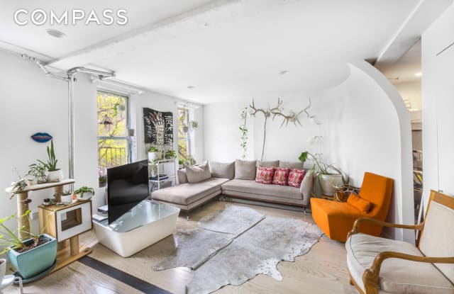 210 Forsyth Street - 210 Forsyth Street, New York City, NY 10002
