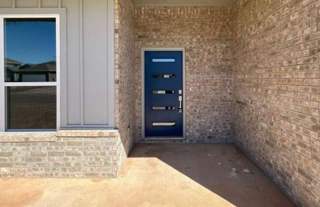 424 Remington Avenue Gallery 2
