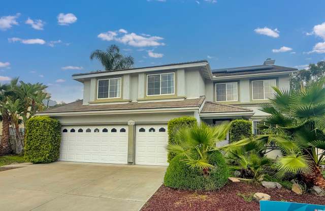 Beautiful 5B/3BA Home in Vista Available for Rent! photos photos