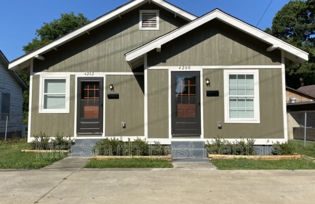 4202 Alma St photos photos