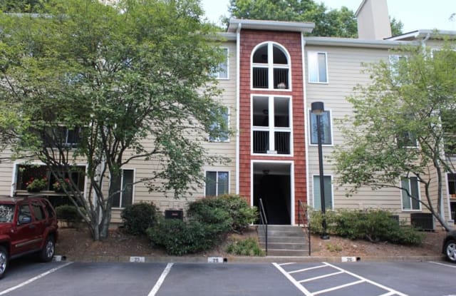 574 Emory Oaks Way NE - 574 Emory Oaks Way, North Decatur, GA 30033