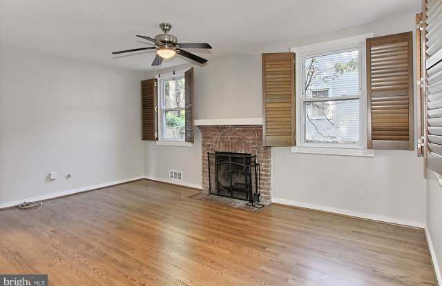 6927 JEFFERSON AVENUE Gallery 4
