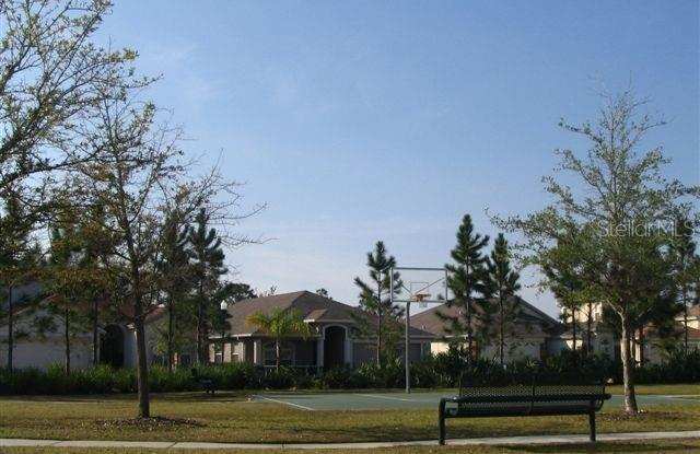 27525 EDENFIELD DRIVE Gallery 3
