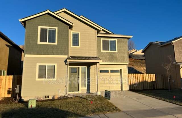 675 NE Brookstone Dr photos photos