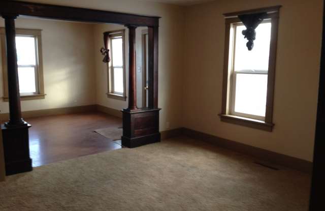 3 Bed 1 Bath + Bonus Room and Yard photos photos