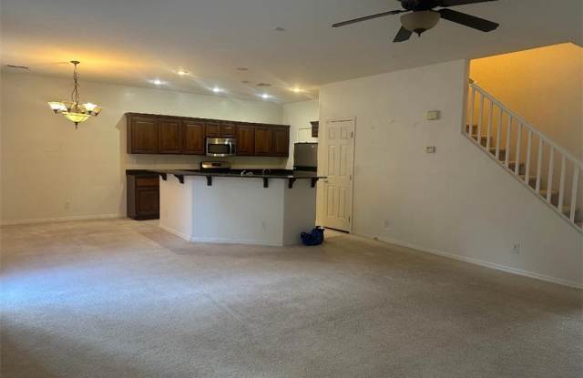 515 Newberry Springs Drive Gallery 4