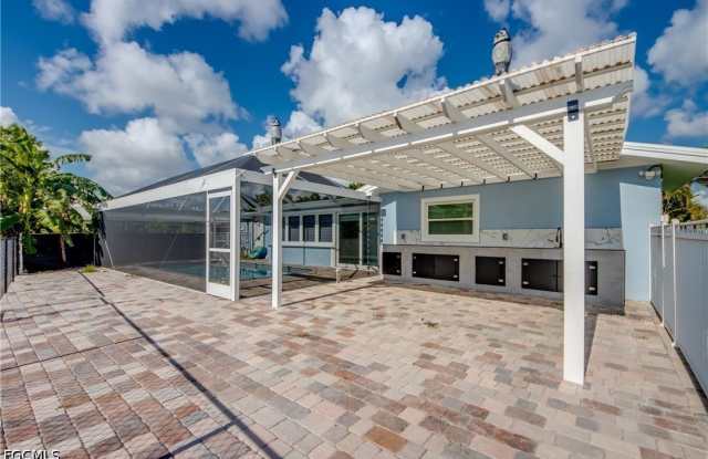 4312 S Pacific Circle Gallery 4