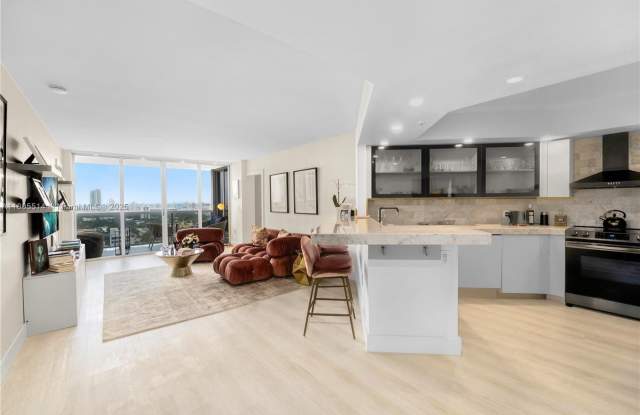 1900 Sunset Harbour dr photos photos