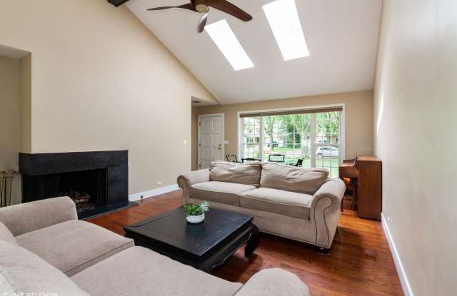 23 Springlake Avenue Gallery 3