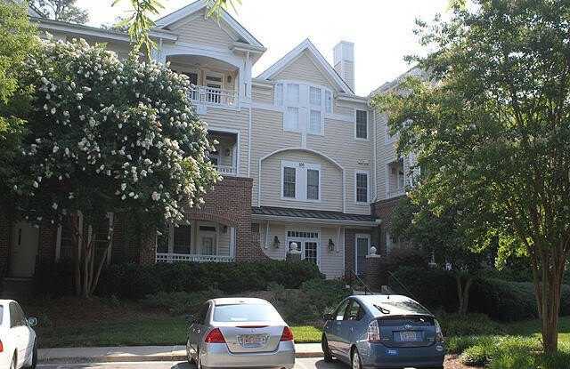 108-201 Northbrook Drive Gallery 2