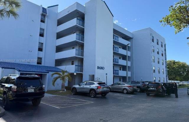 9440 Fontainebleau Blvd photos photos