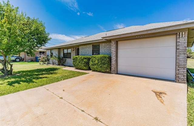 4031 Country Meadows Circle Gallery 3