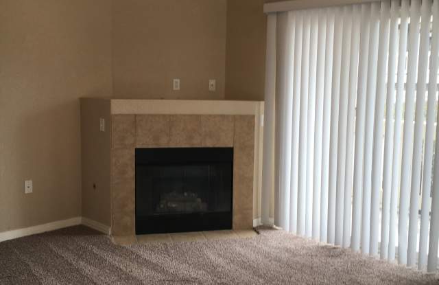 9382 Ashbury Cir Unit 102 Gallery 3
