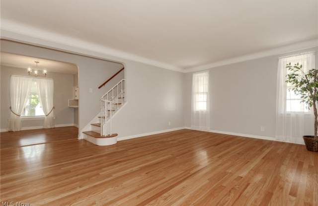 1752 Brainard Road Gallery 3