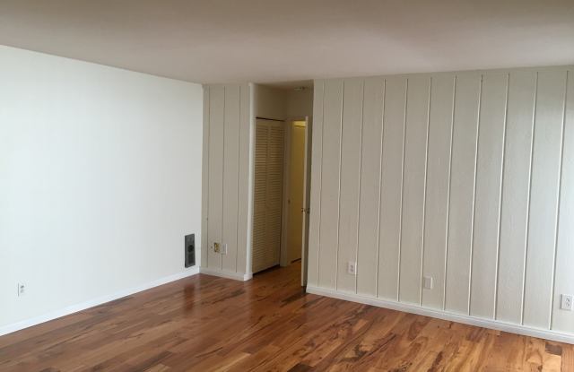 Must See Clairemont Condo! photos photos