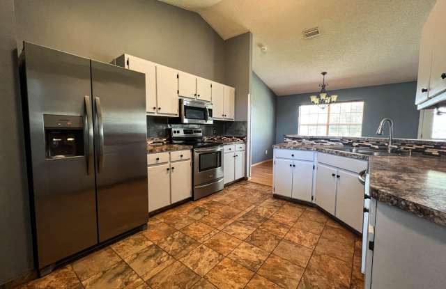 2825 Atoka Trail Gallery 2