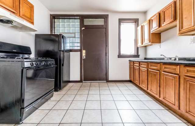 617 N Central Ave photos photos
