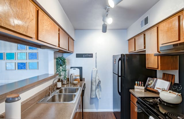 Village Bend East Gallery 3