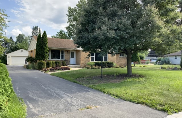 3929 Pinecrest Road - 3929 Pinecrest Road, Winnebago County, IL 61107